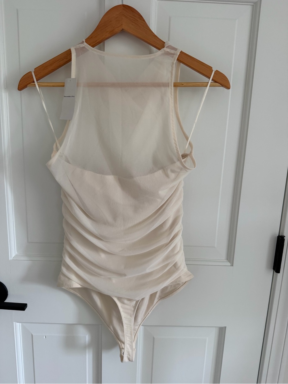 NWT Abercrombie Cowl Neck Sheer Ruched Sleeveless Bodysuit in Cream Sz Small - Picture 3 of 6